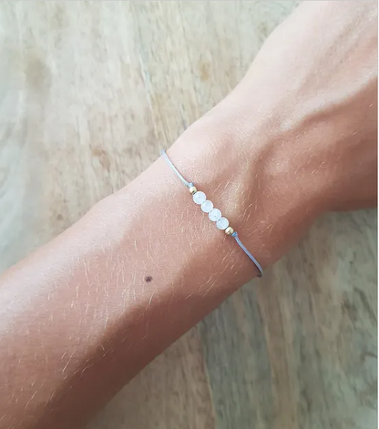 Zartes Mondstein-Armband (4 Perlen) für Harmonie, Ausgeglichenheit & Verbundenheit